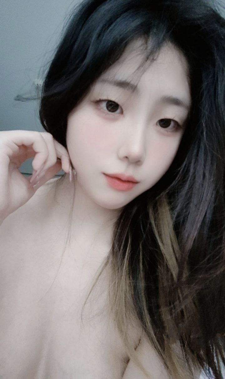 芭蕾舞美女白丝袜诱惑,メイリン モデルコレクション メ,观看免费无删减完整版